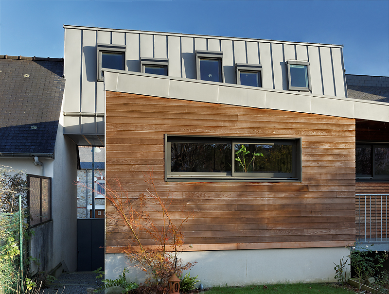 Rénovation et surélévation d’une maison individuelle